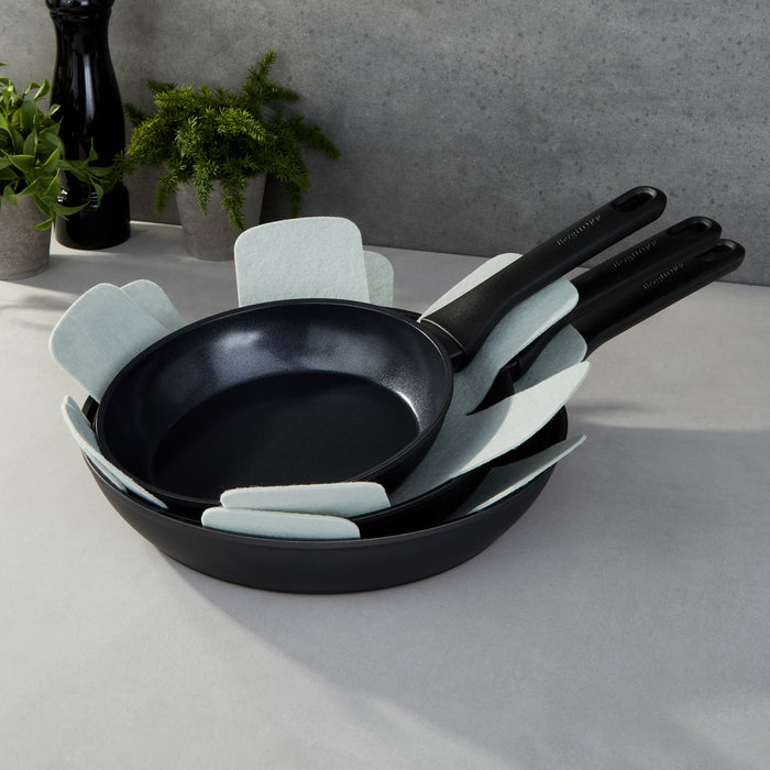 Image 5 of BergHOFF DiNA Helix 3pc Nonstick Ceramic Fry Pan Set