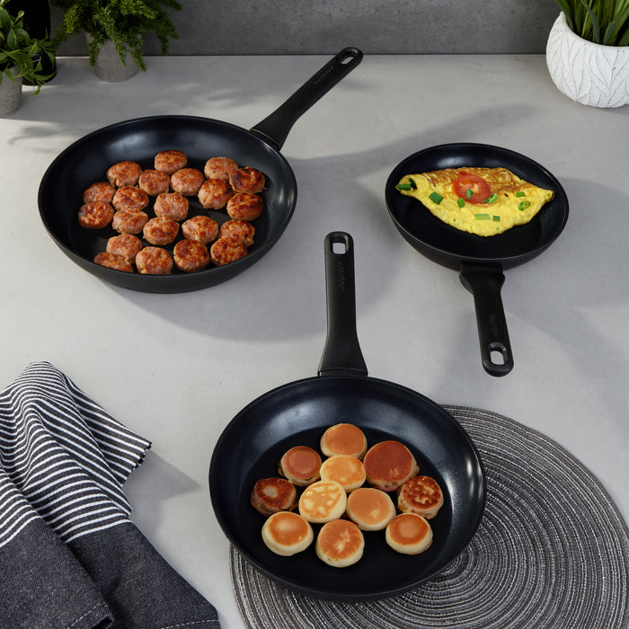 Image 2 of BergHOFF DiNA Helix Nonstick Ceramic Frying Pan 9.5", Recycled Aluminum