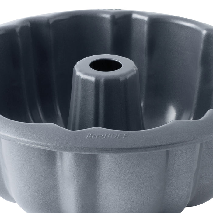 Image 6 of GEM Non-stick 3Pc Bakeware Set Cake Pan, Bundt Pan & Loaf Pan