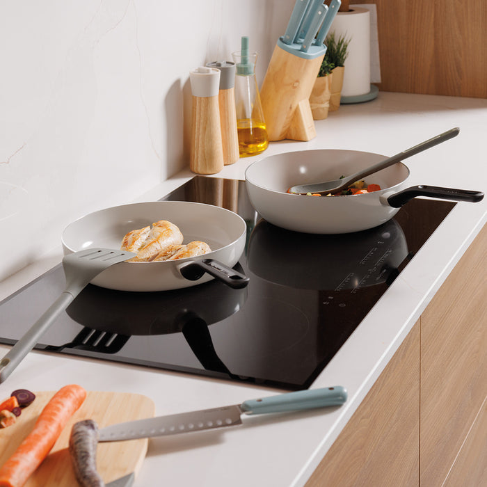 Image 8 of Leo Glints 3pc Ceramic Nonstick Cookware Set, Spirit