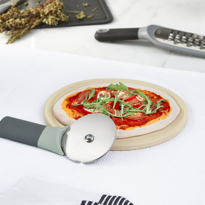 Image 2 of BergHOFF Leo Balance 9.5" Pizza Stone with Pizza Cutter Set, Small