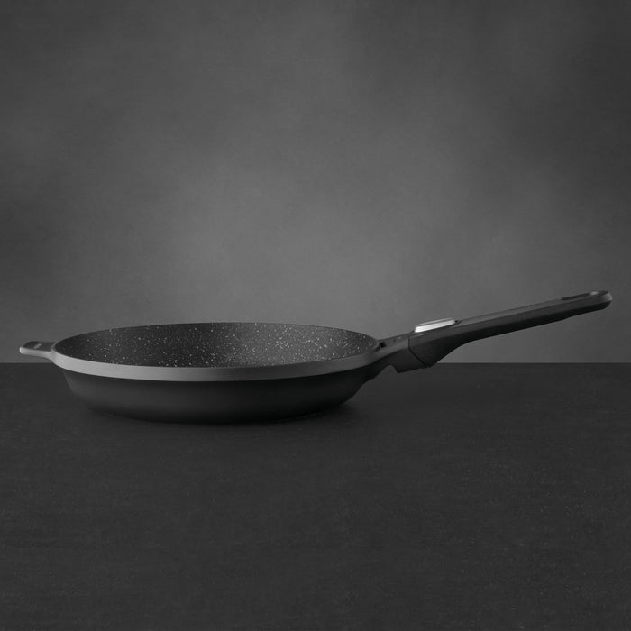 Image 4 of BergHOFF GEM 11" Non-stick Fry Pan, Detachable Handle, Black