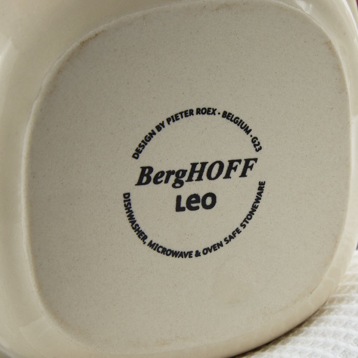 Image 5 of BergHOFF Balance Stone Baking Dish 9.6", 1.27qt., Sage